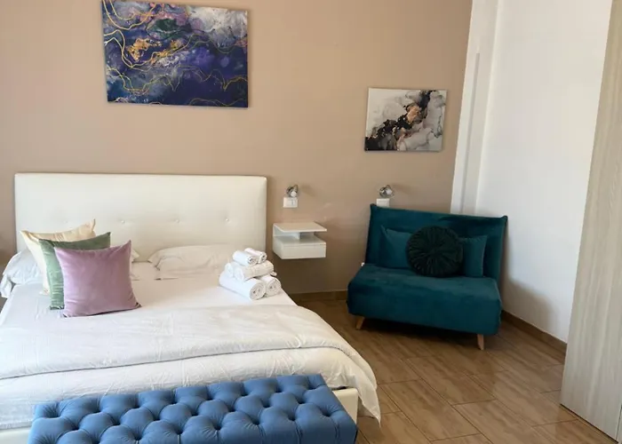 Guest house Juna's 4*